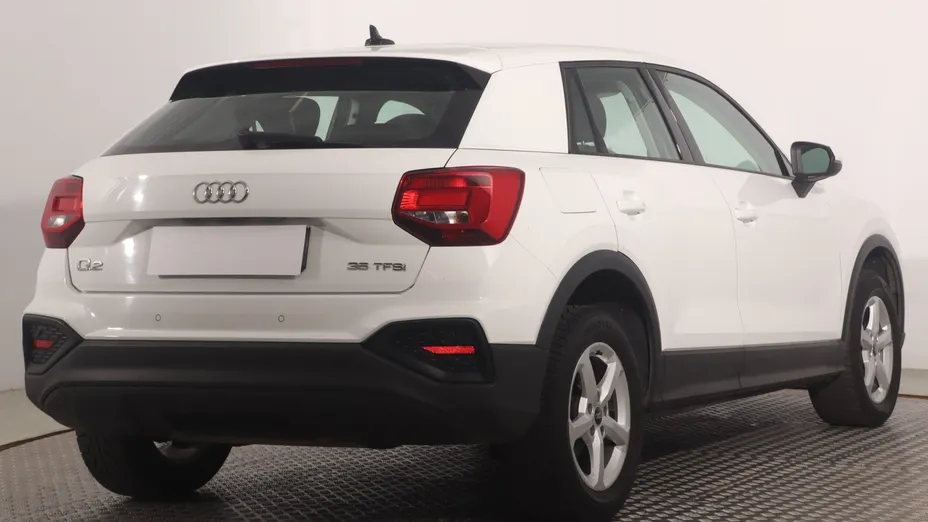 Audi Q2 -