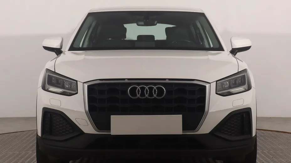 Audi Q2 -