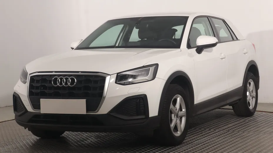 Audi Q2 -