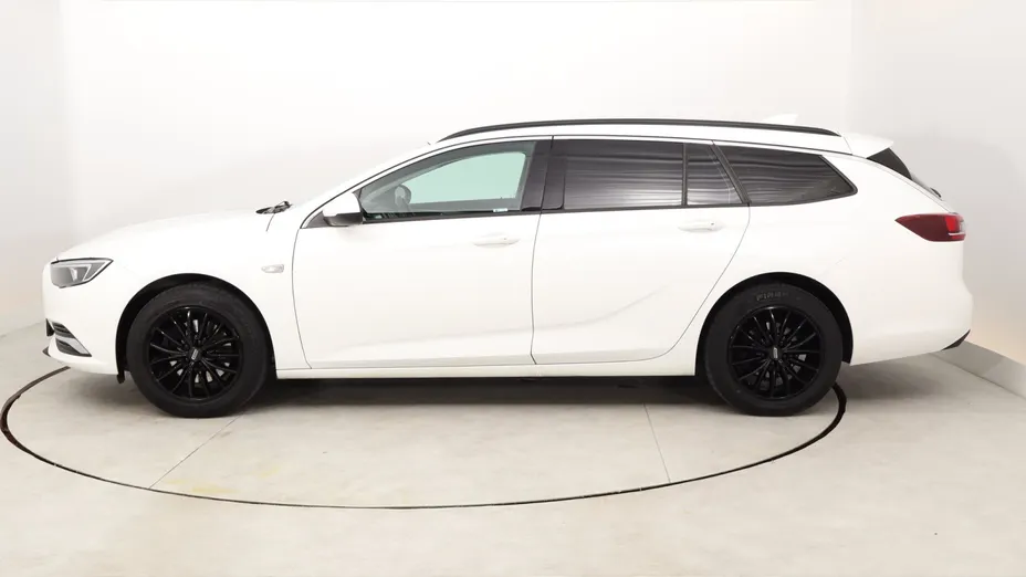 Opel Insignia -