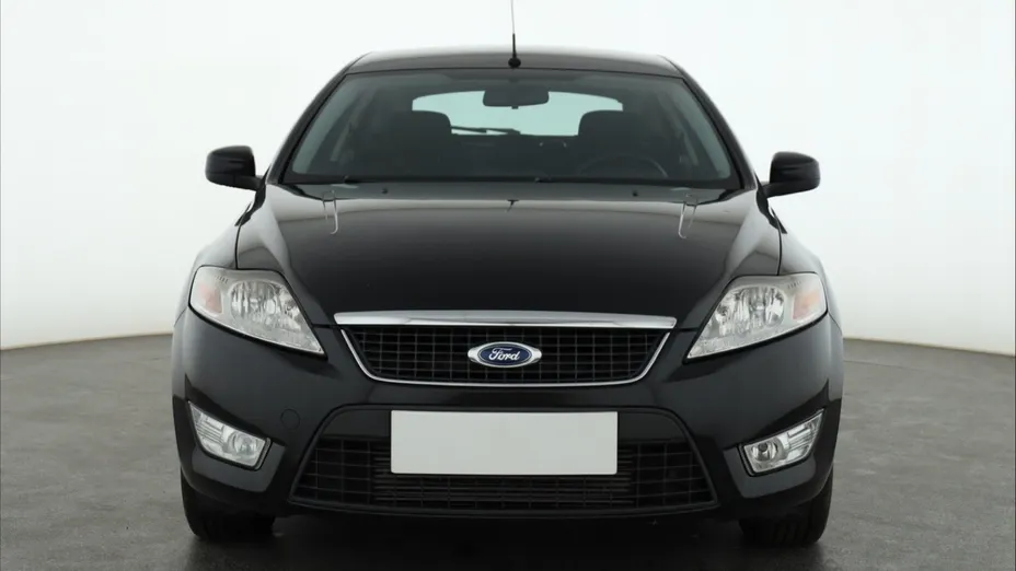 Ford Mondeo -