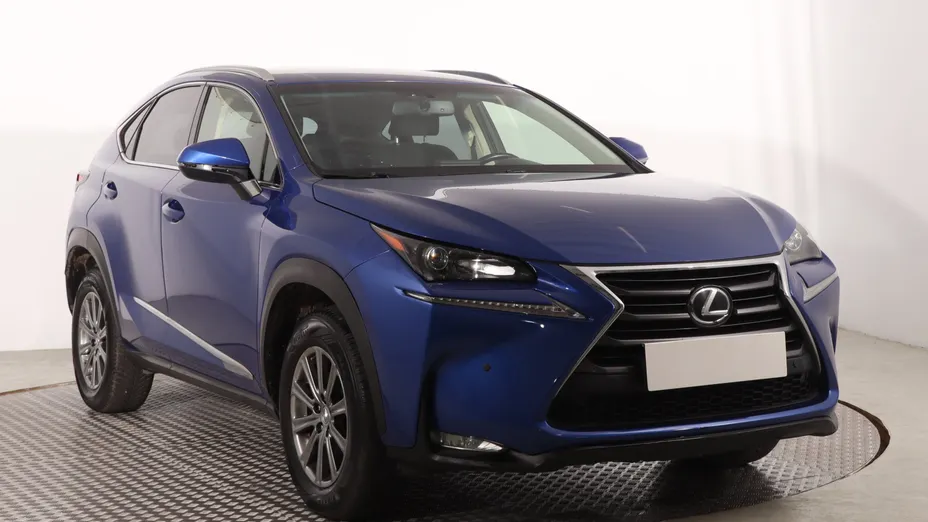 Lexus NX -