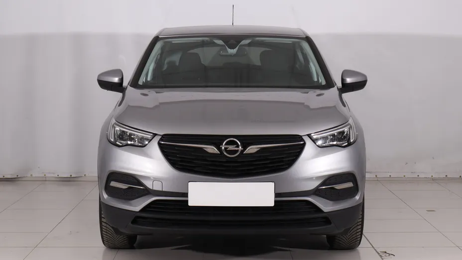 Opel Grandland -