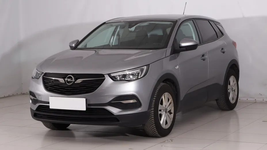 Opel Grandland -