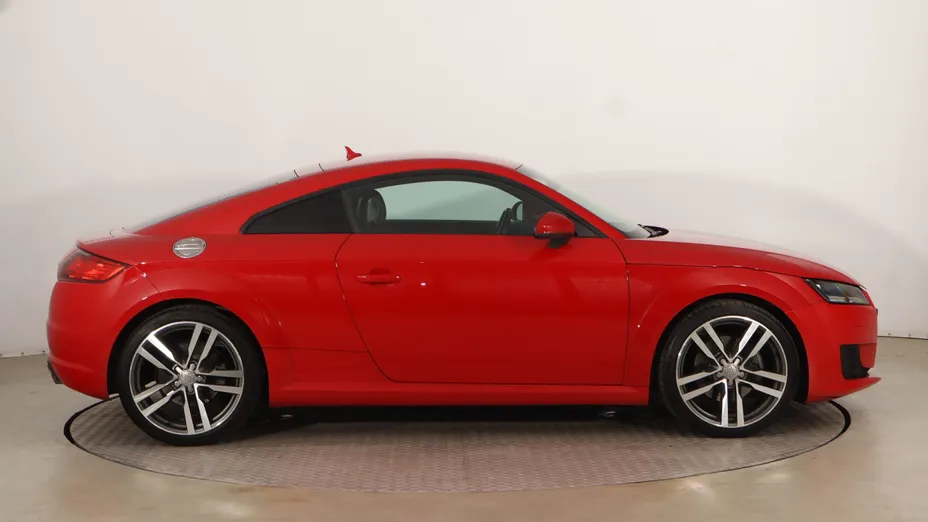 Audi TT -