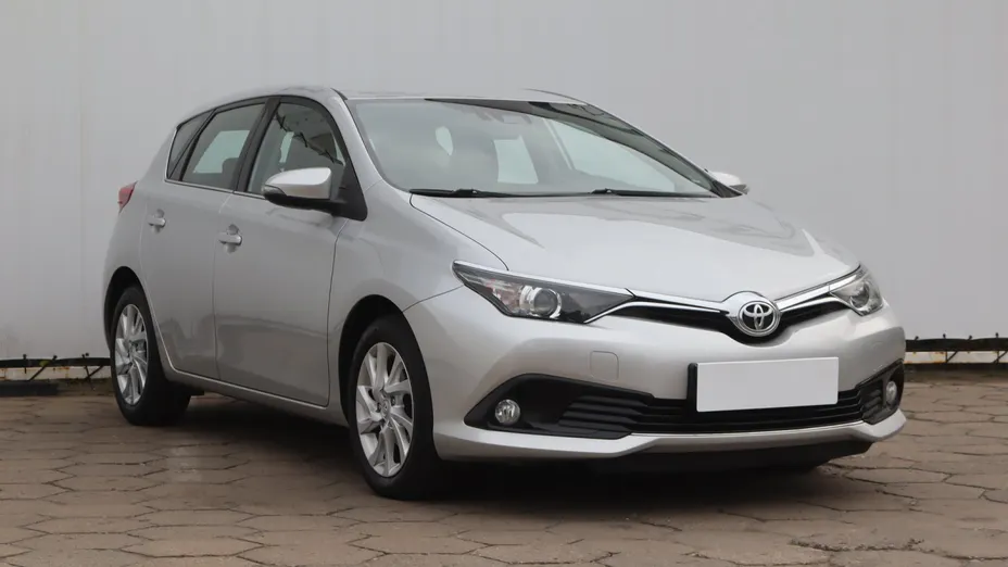 Toyota Auris -
