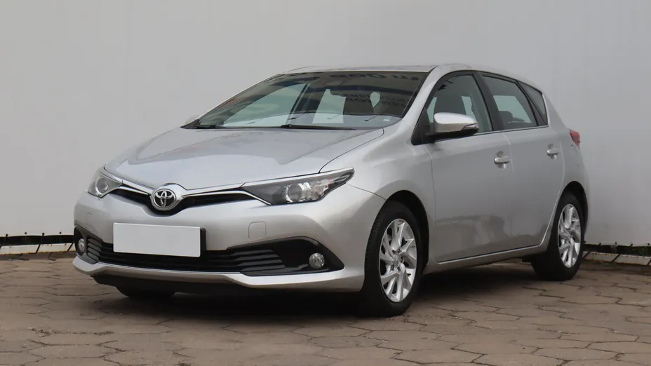Toyota Auris -