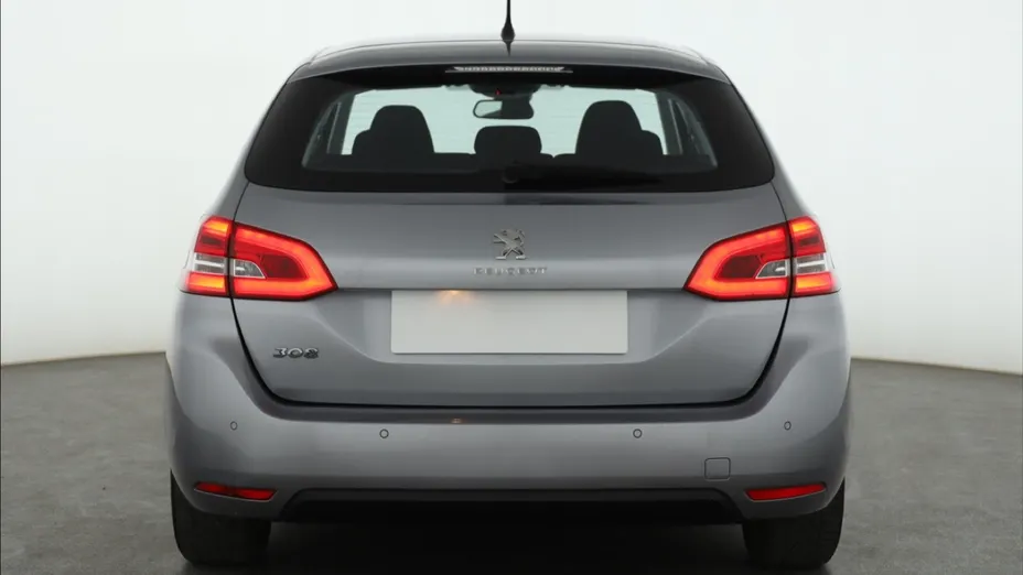 Peugeot 308 -