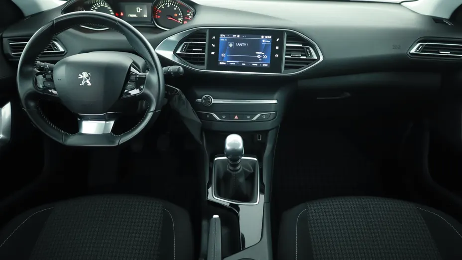 Peugeot 308 -