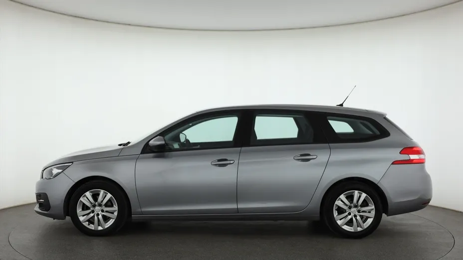 Peugeot 308 -
