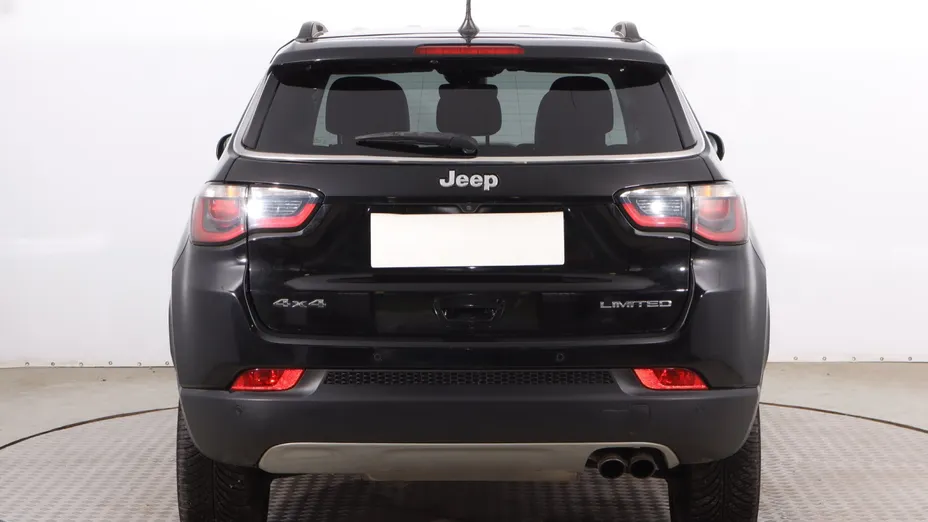 Jeep Compass -