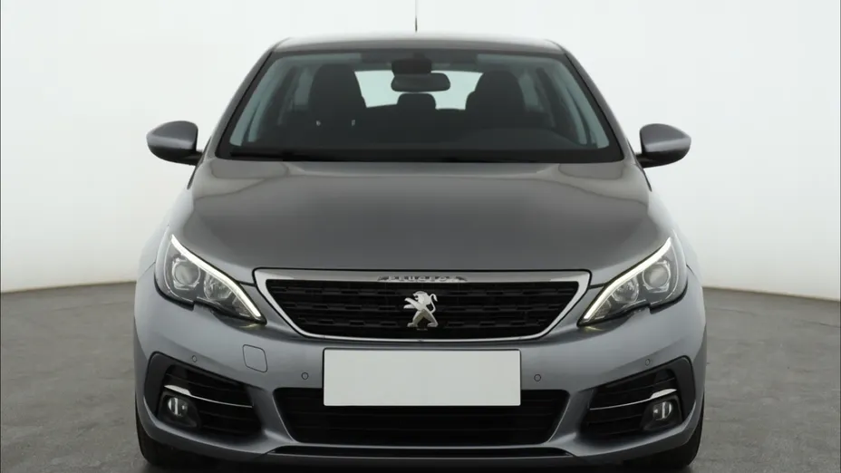 Peugeot 308 -