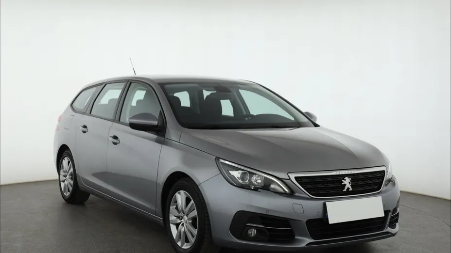 Peugeot 308 -