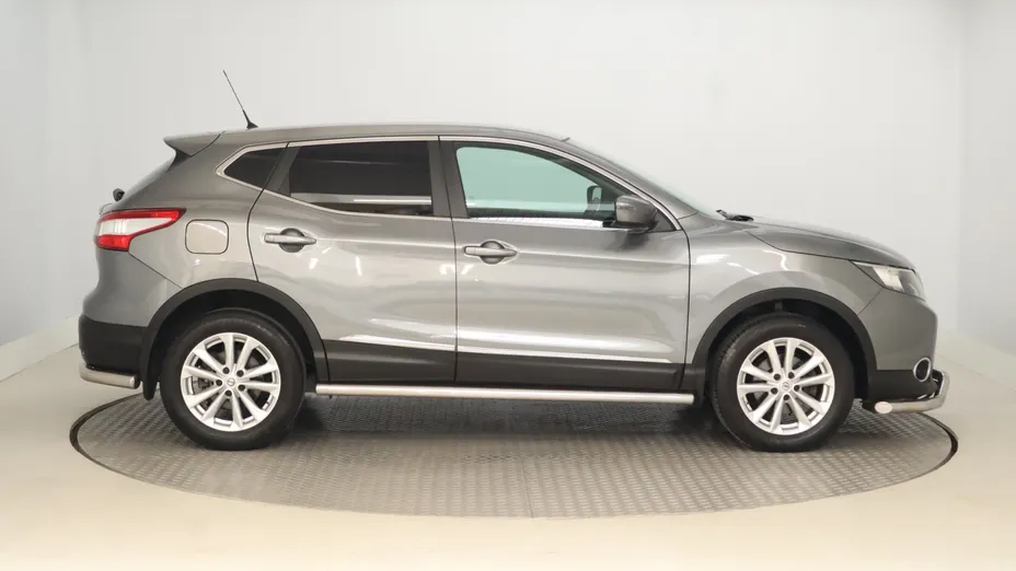 Nissan Qashqai -