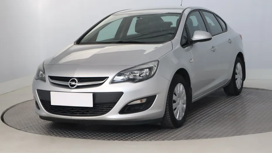 Opel Astra -