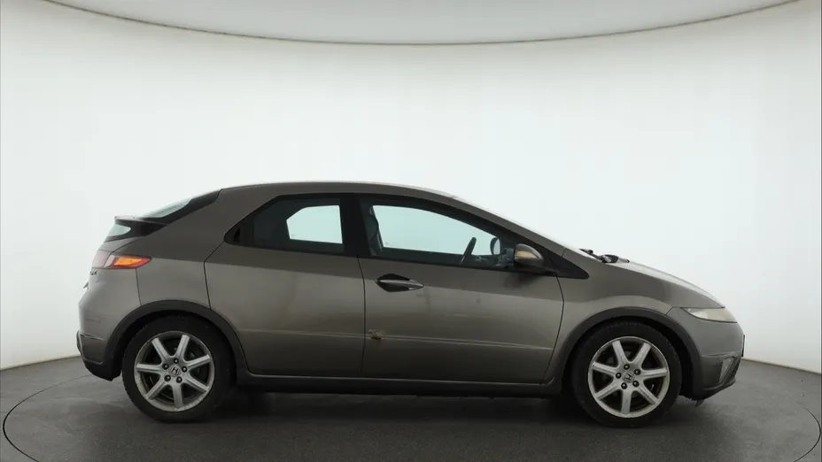 Honda Civic -