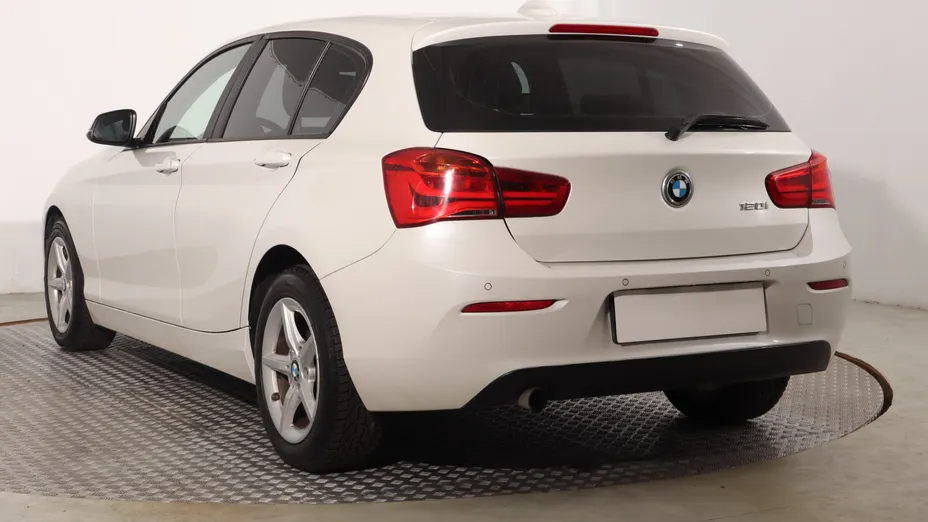 BMW Seria 1 -