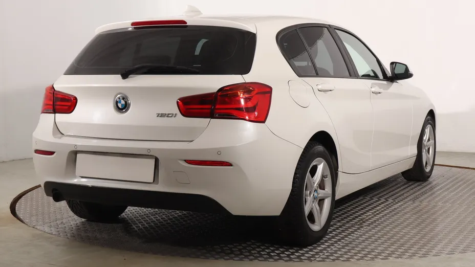 BMW Seria 1 -