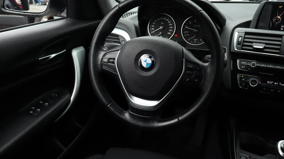BMW Seria 1 -