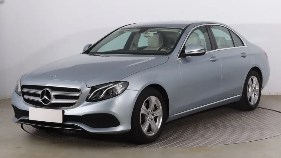 Mercedes E Klasa -