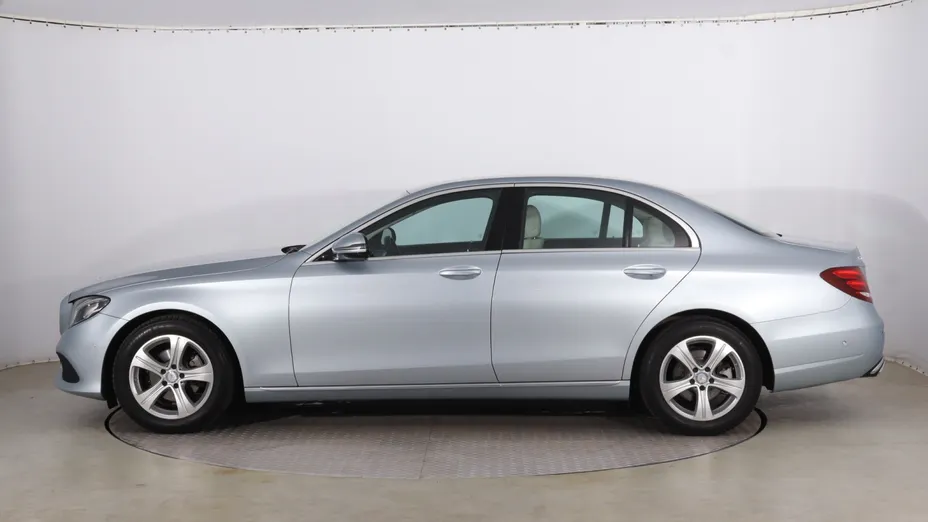 Mercedes E Klasa -