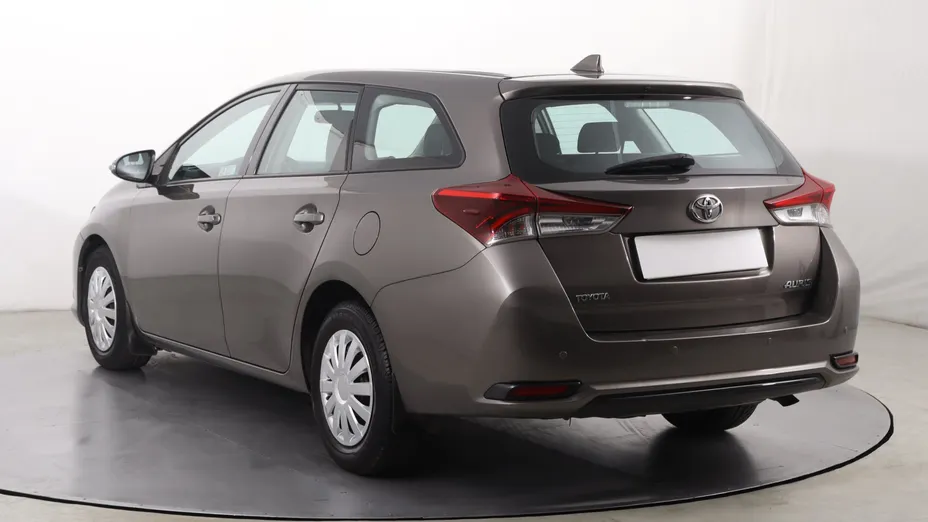 Toyota Auris -