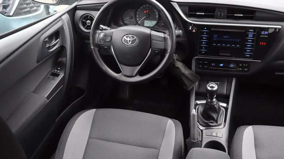 Toyota Auris -