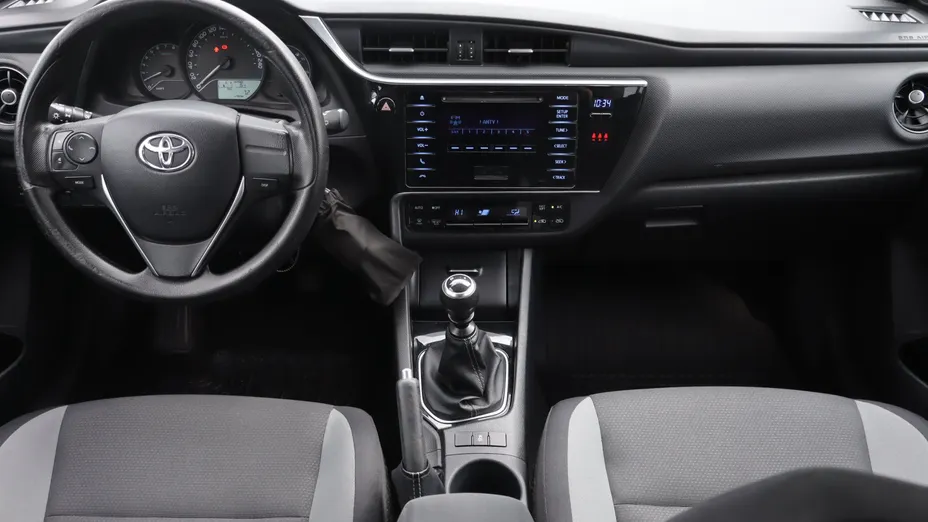 Toyota Auris -