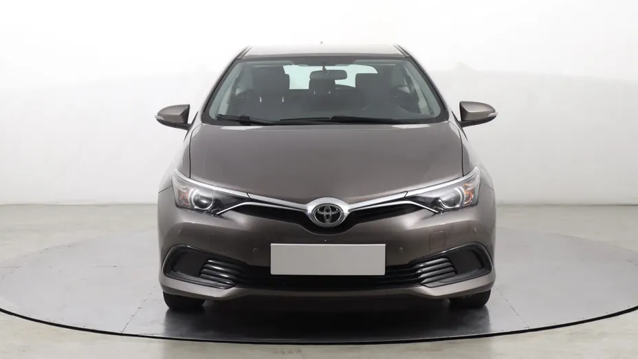 Toyota Auris -