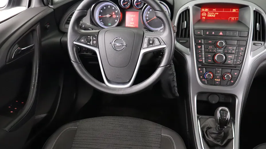 Opel Astra -