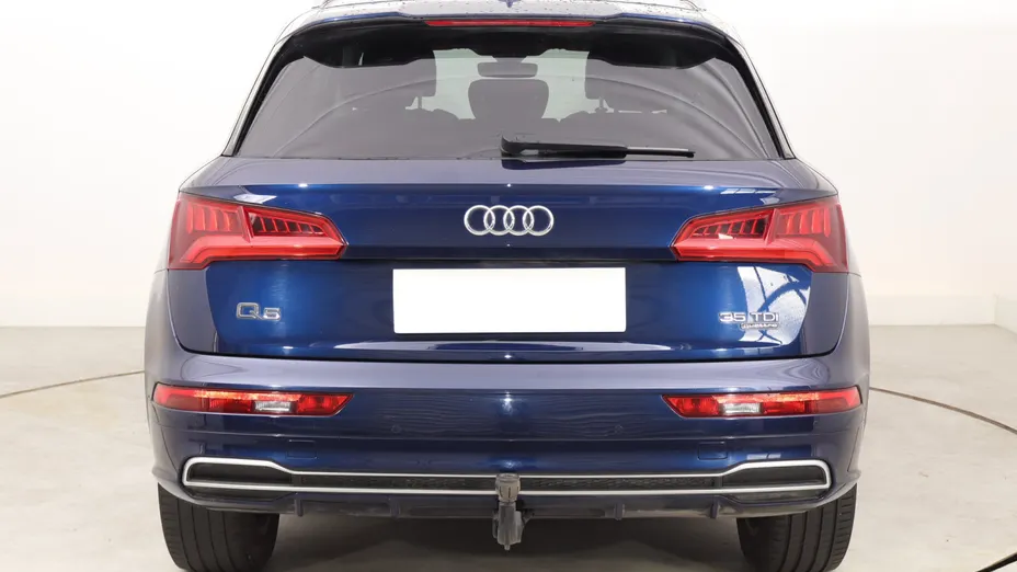 Audi Q5 -