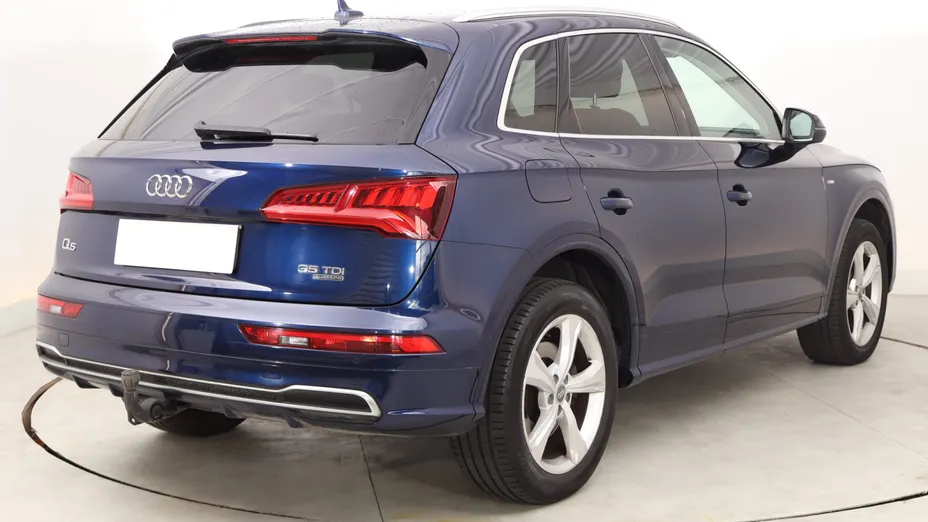 Audi Q5 -