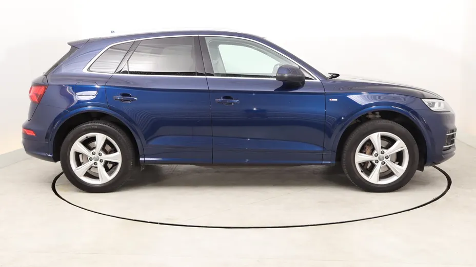 Audi Q5 -