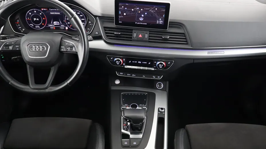 Audi Q5 -
