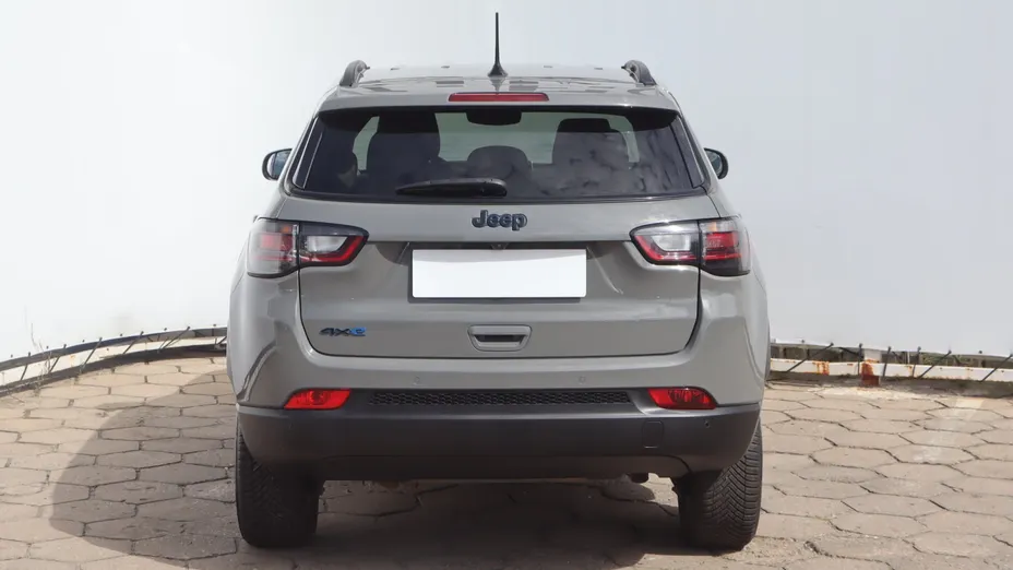 Jeep Compass -