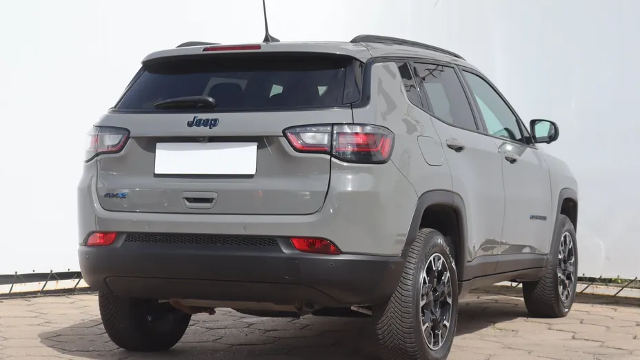 Jeep Compass -