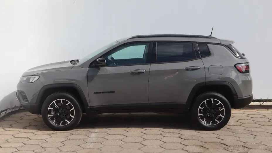 Jeep Compass -