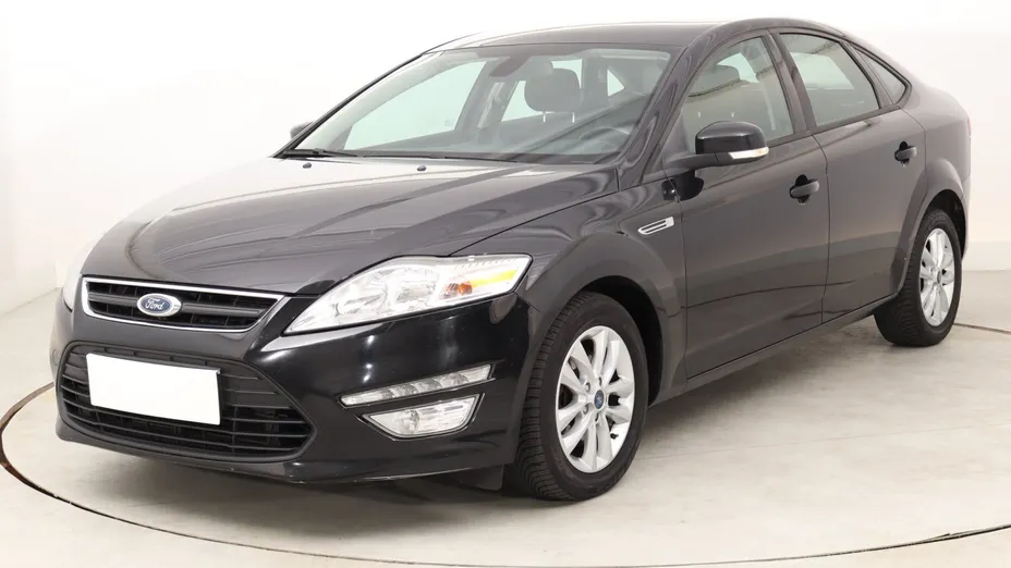 Ford Mondeo -