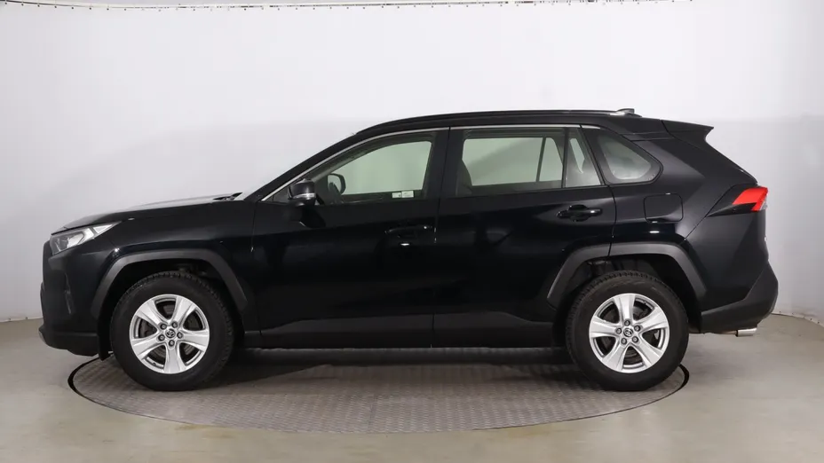 Toyota RAV4 -