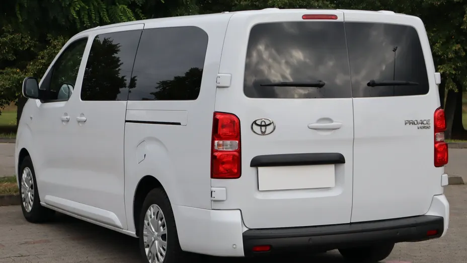 Toyota Proace Verso -