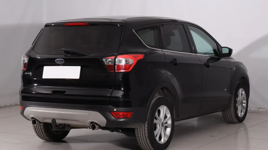 Ford Kuga -