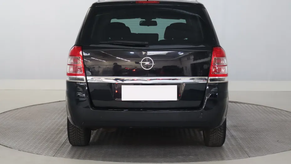 Opel Zafira -