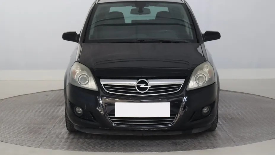 Opel Zafira -