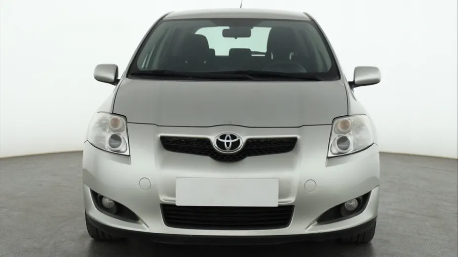 Toyota Auris -