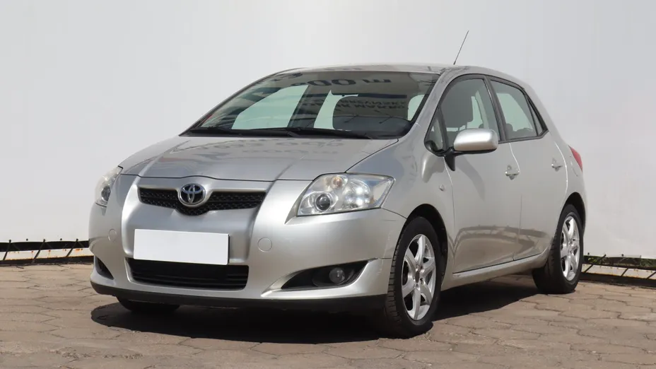 Toyota Auris -