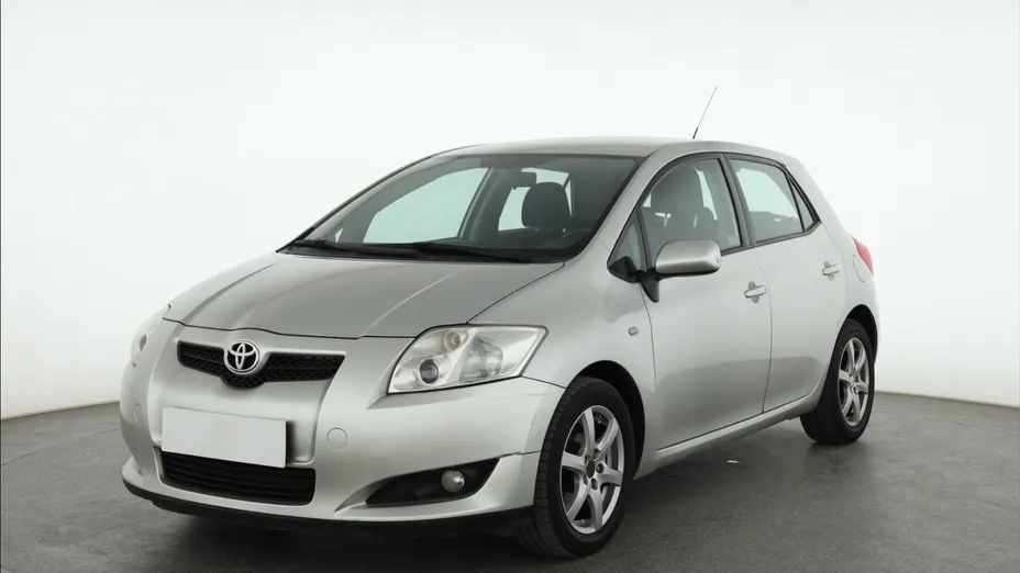 Toyota Auris -