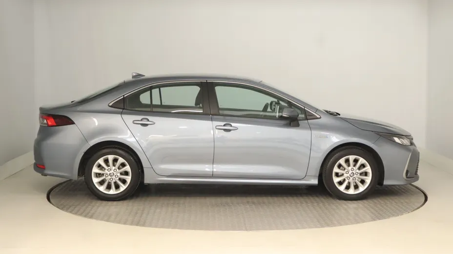 Toyota Corolla -