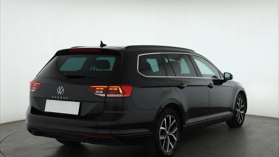 VW Passat -