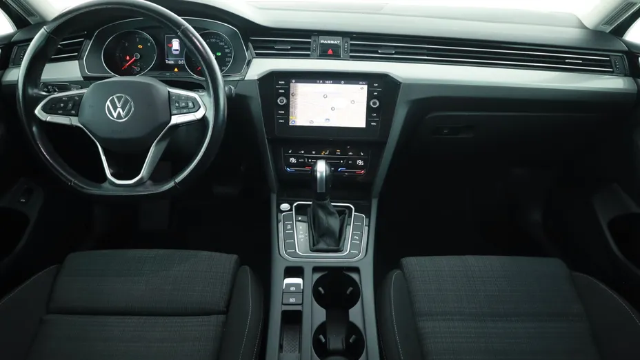 VW Passat -