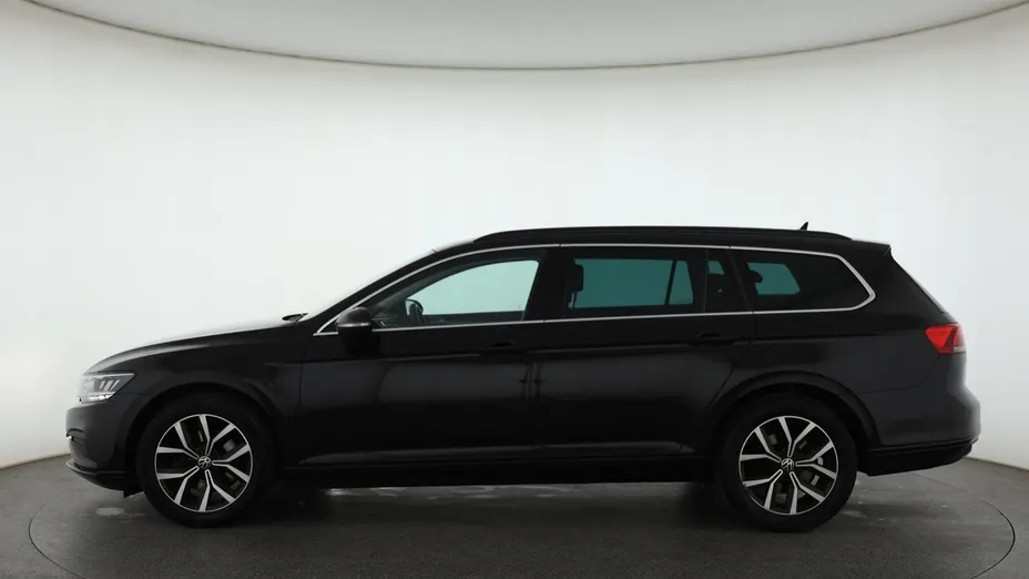 VW Passat -